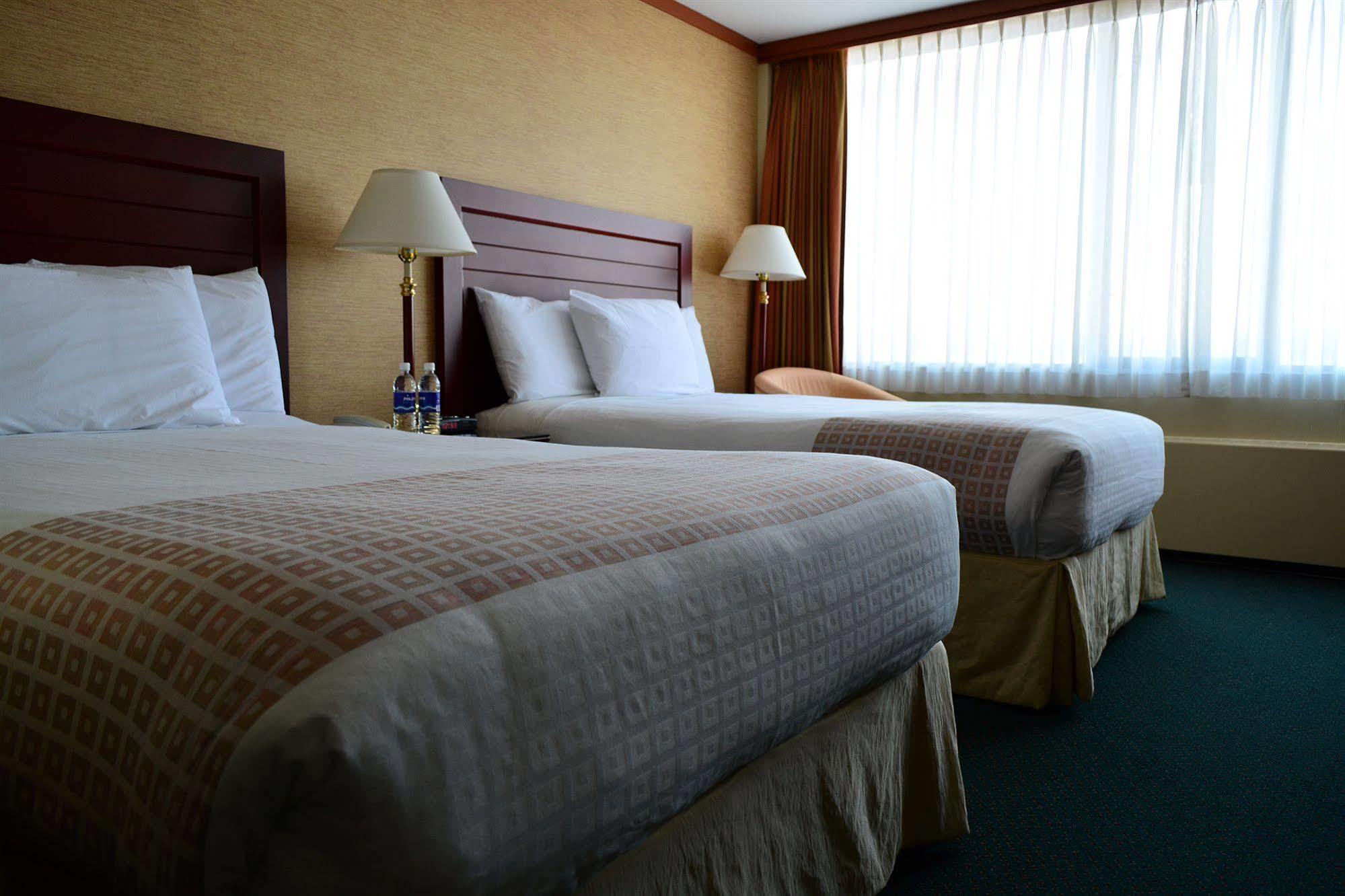 Coast Discovery Inn Campbell River Ngoại thất bức ảnh